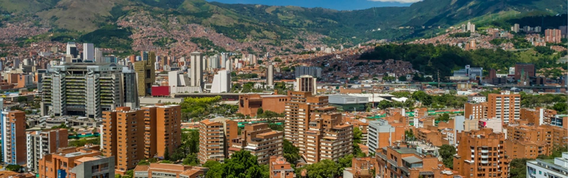 Viajar a Medellín en temporada de conciertos: cómo llegar directo al Olaya Herrera y planear un viaje corto sin gastar de más