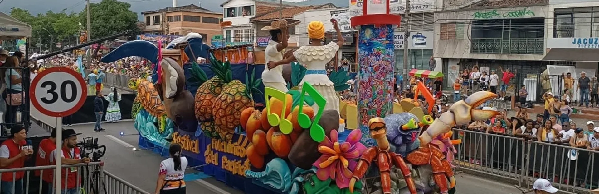 La Feria de Cali 2025: ritmo, cultura y vuelos directos con Clic Air